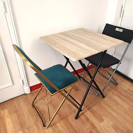 Demeure Parisienne Eiffel Apartment